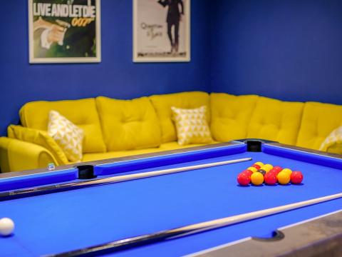 Riverside Retreat Pool Table