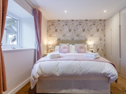 Riverside Retreat Pink Bedroom